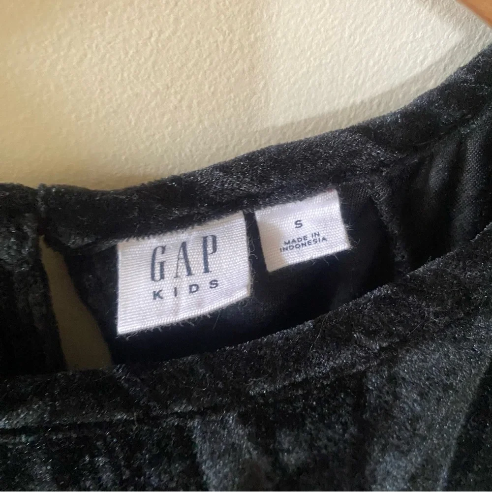 Gap velvet black dress   Size S